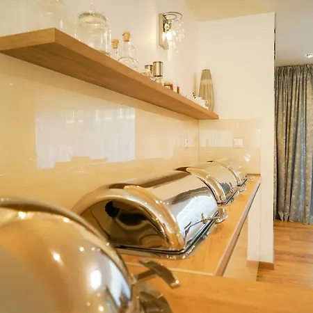 Luxury Moravany nad Vahom