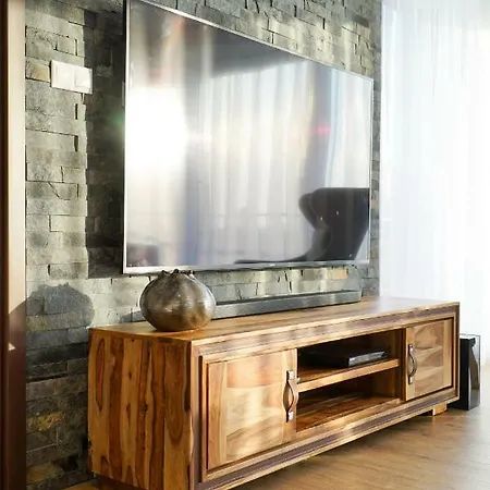 Luxury * Moravany nad Vahom